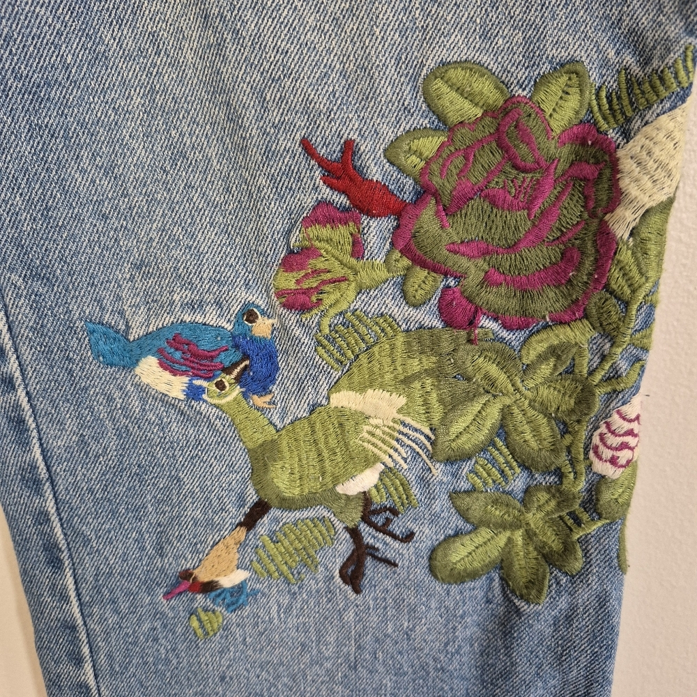 Marc Jacobs Crop Embroidered Denim Jeans Size 4 - Picture 9 of 9